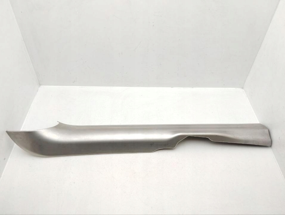 фото №7, Молдинг порог rolls-royce ghost 2010 с правой с передний 9156102