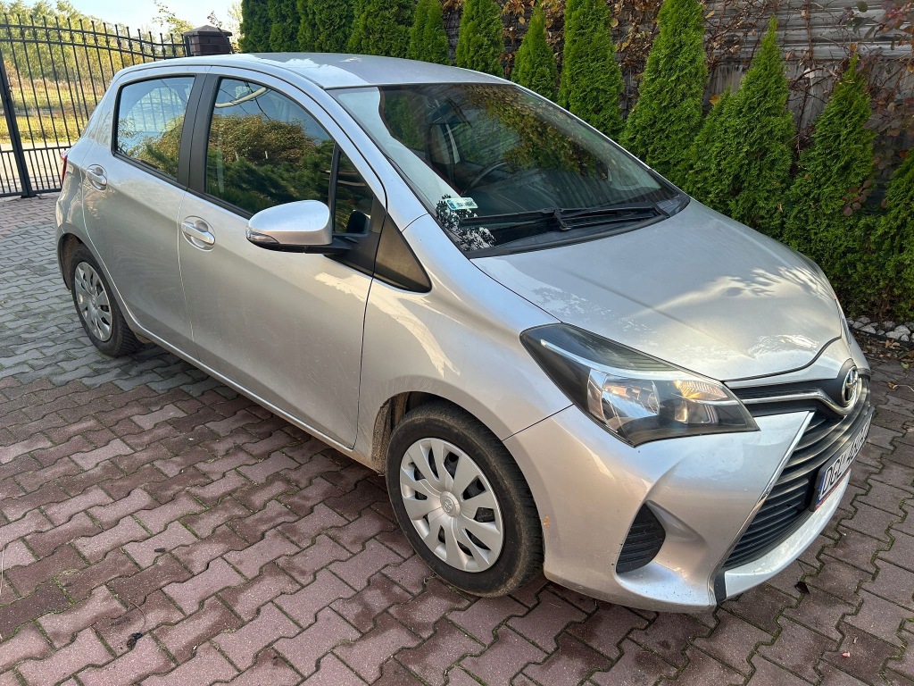 Yaris 3 11-20 задня балка підвіска гальмівні барабани warszawa Недорого