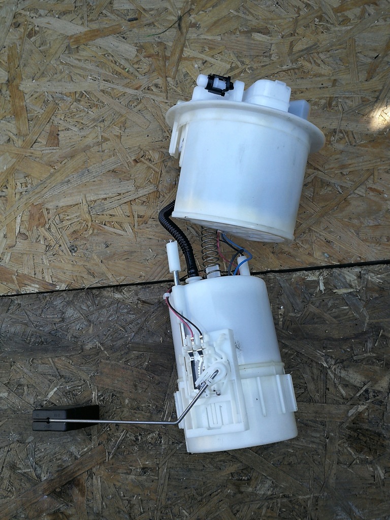 фото №1, Насос топлива toyota aygo ii 1.0b