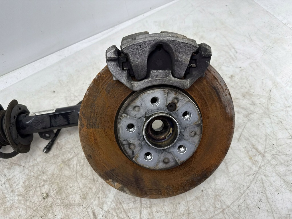 фото №11, Mini one - cooper f56 f55 2024 з передній поворотний кулак колеса передній