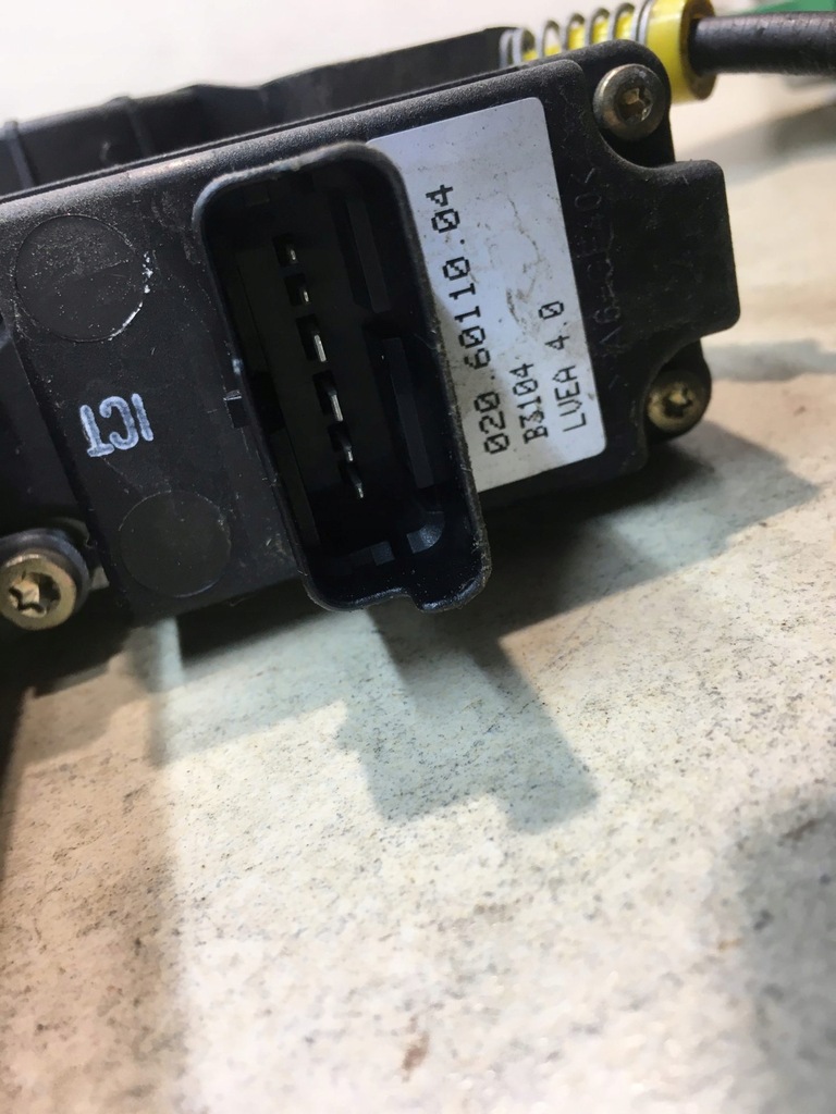 фото №7, Подъемник стекло левый перед c2 9641241380 3d