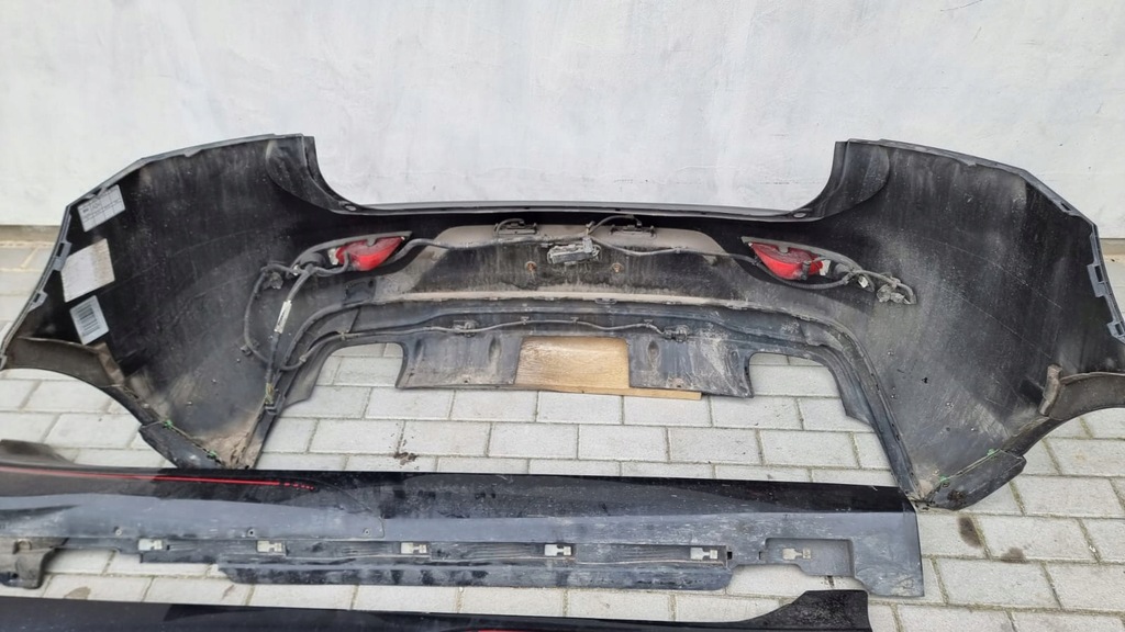 фото №7, Volvo v40 бампер задняя задний накладки пороговые heico