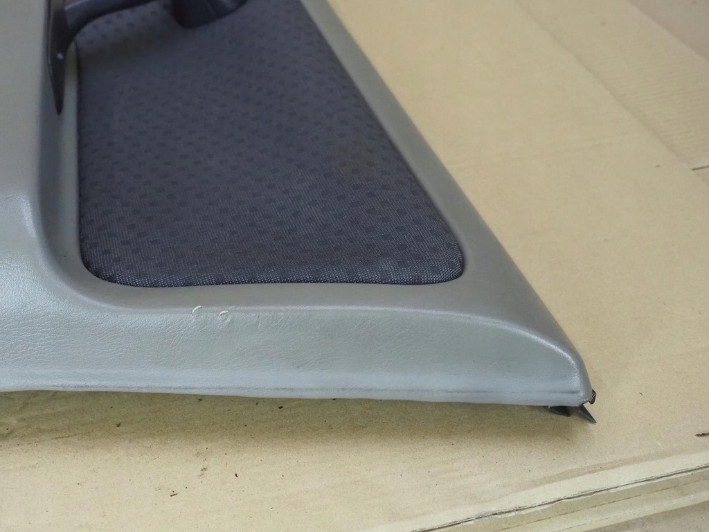 фото №11, Обшивка обивка дверь перед правый primera p11 lift