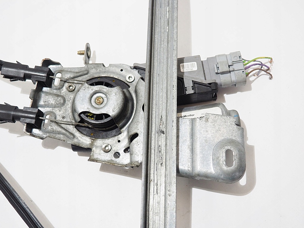 фото №11, Citroen c3 кабриолет pluriel подъемник стекло правый el