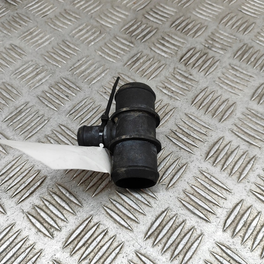 фото №2, Land rover range rover sport l494 2018 шланг / wąż радиатора