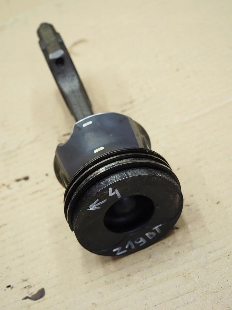 фото №16, Поршень поршни 1.9 z19dt opel zafira b astra h vectra