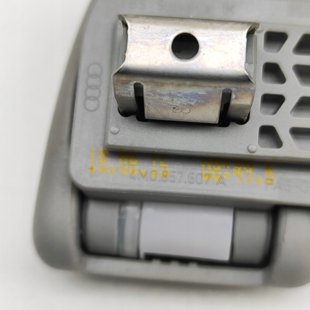 фото №6, Audi a4 s4 b9 8w 2017 комплект креплений do потолка