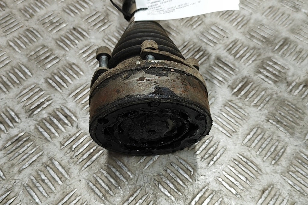 фото №5, Skoda yeti 5l 1.2 tsi привідний вал привідна передня права сторона 1k0407272qt 77kw