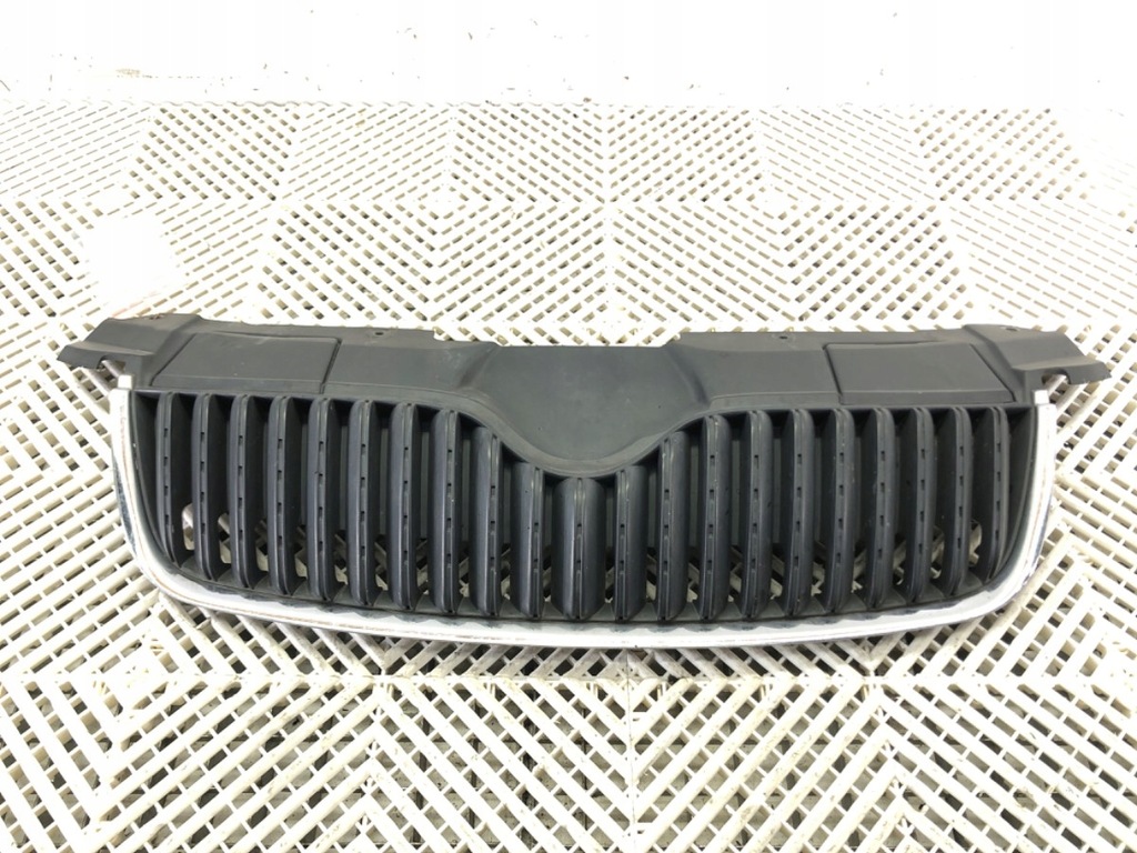 фото №1, Решітка радіатора решітка радіатора skoda roomster 06-15 5j0853668a minivan