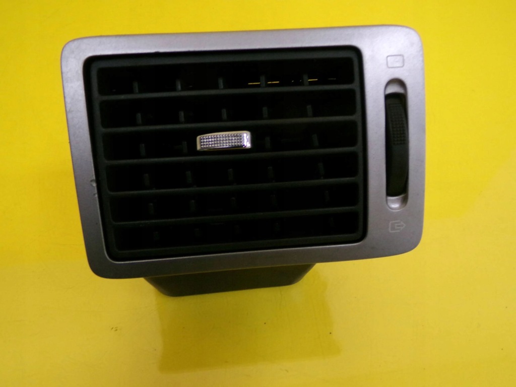 фото №6, Бічна решітка обдув peugeot 307 ліва 9634499077 nr279