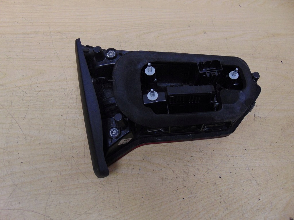 фото №8, Лампа права задня vw t-roc 2ga945094