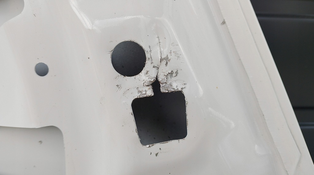 фото №7, Opel zafira c капот крышка двигателя белый ładna