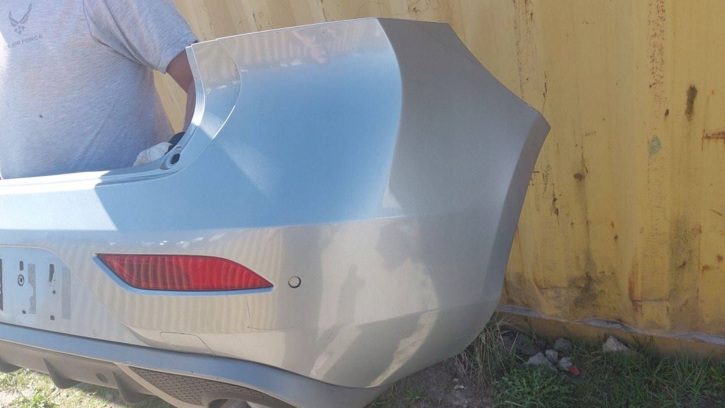 Volvo v40 ii r-design 11-16 бампер задняя задний pdc kompletny Доставка