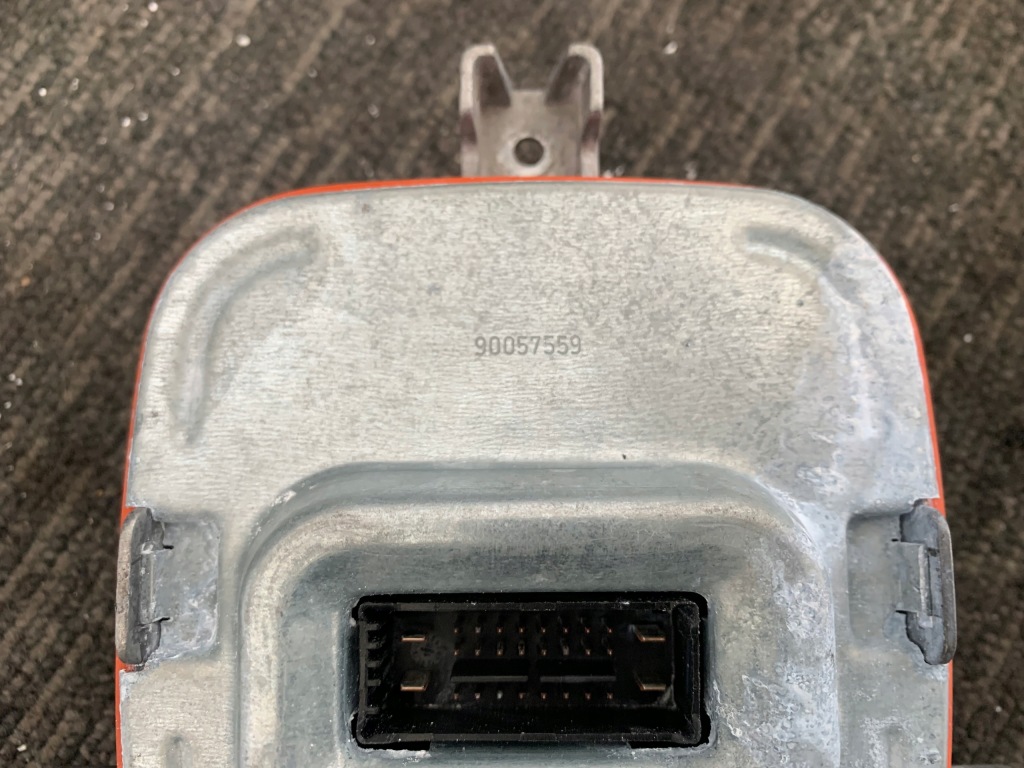 фото №11, Opel crossland x 1.2 thp 19r преобразователь лампы led оригинал