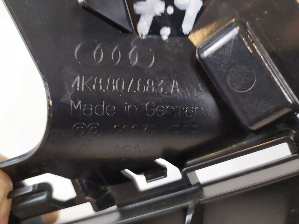 фото №13, Решётка бампера средняя audi a7 c8