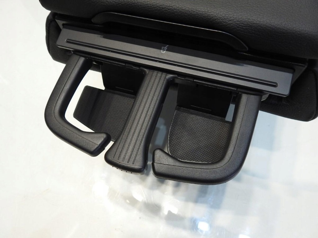 фото №7, Спинка сиденье правый задняя pas vw passat b7 kombi 3c0857807q