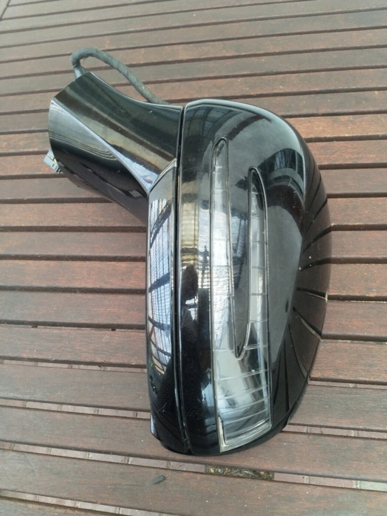 Зеркало mercedes slk r172 2011 2015 zam.światełkoled фотохромный 9+2 oryg. eu Оригинал