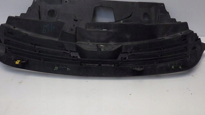 фото №11, Решётка радиатора решётка радиатора повреждённая opel vivaro b ii 623108673r