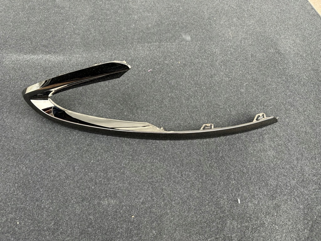 фото №1, Kia sportage v 21- молдинг w бампер лівий задня оригінал