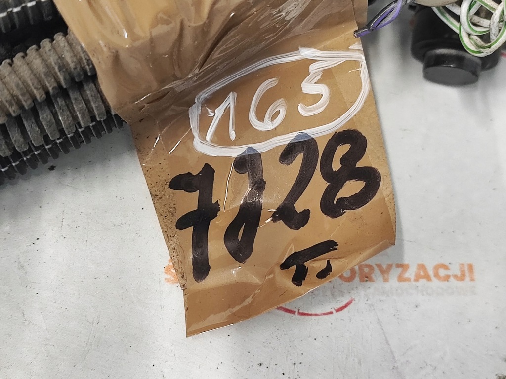 Peugeot 5008 1 жгут датчиков pdc задний  9677783277 Недорого