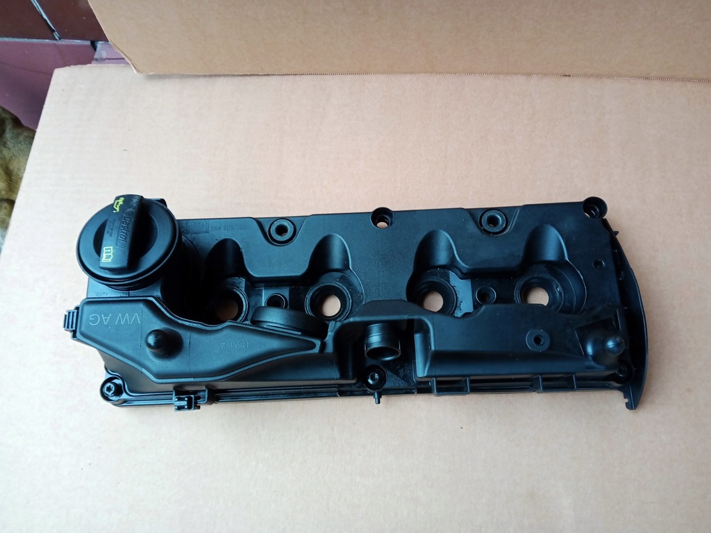 фото №1, Vw crafter 2.0tdi кришка клапанів