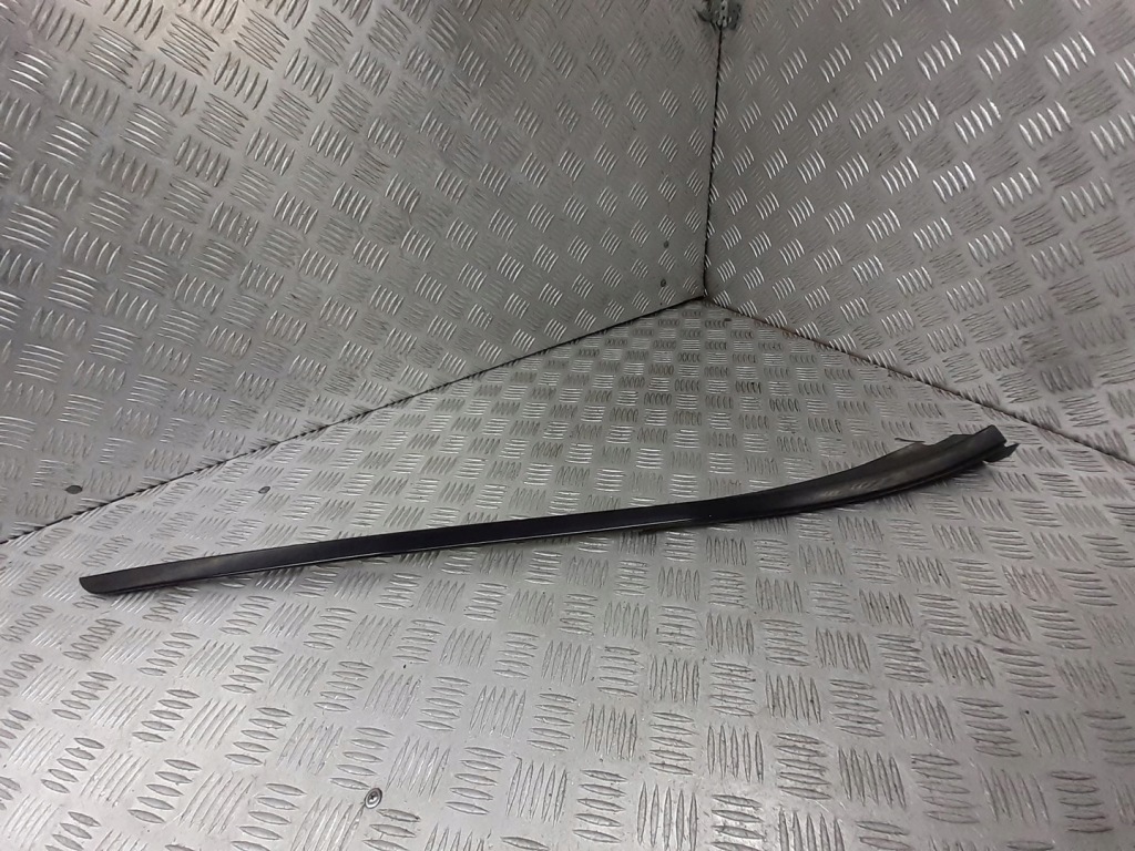 фото №1, Молдинг скло правий перед vel satis 8200012940