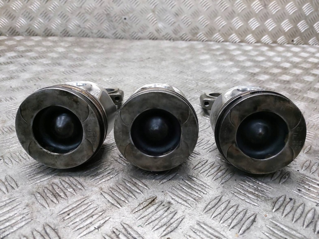 фото №3, Поршень + шатун 3 szt renault koleos i 2.0 dci m9r832 1065.3