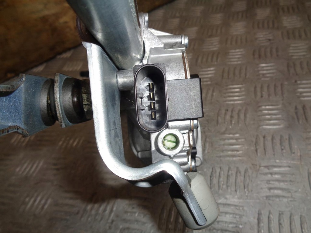 фото №7, Механизм моторчик дворник перед bmw e81 e87 04- eur