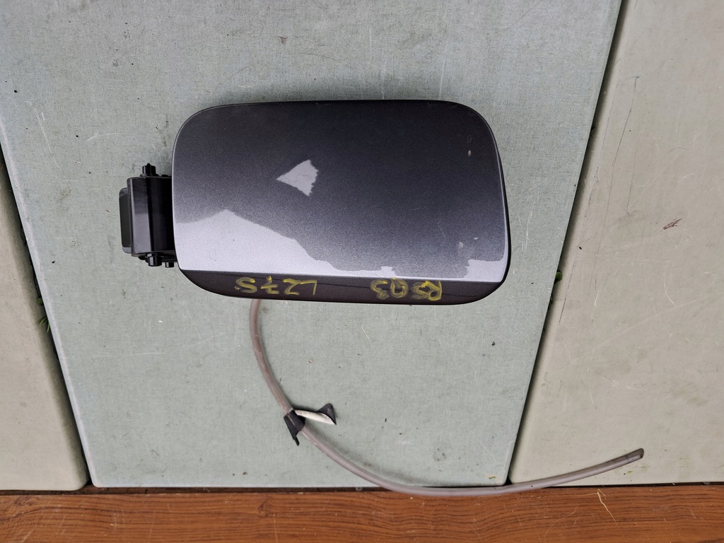 фото №1, Крышка заливной топлива audi q3 rsq3 83f809906 lz7s