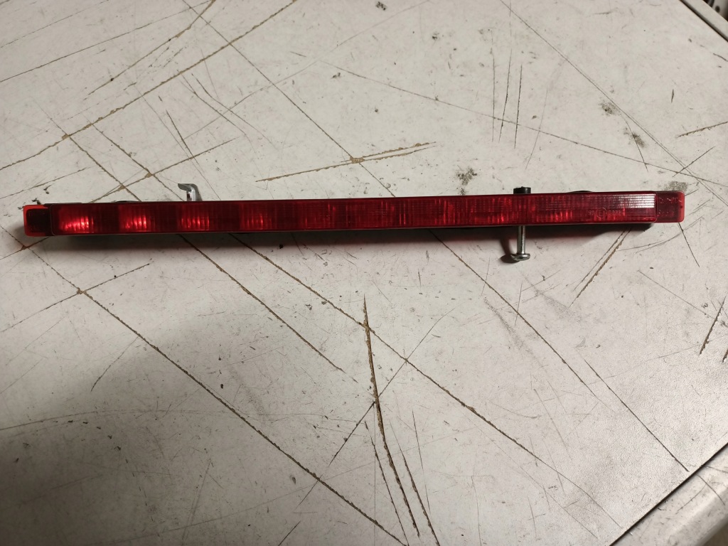 Купить Третий свет стоп audi a4 b5 8d9945097b