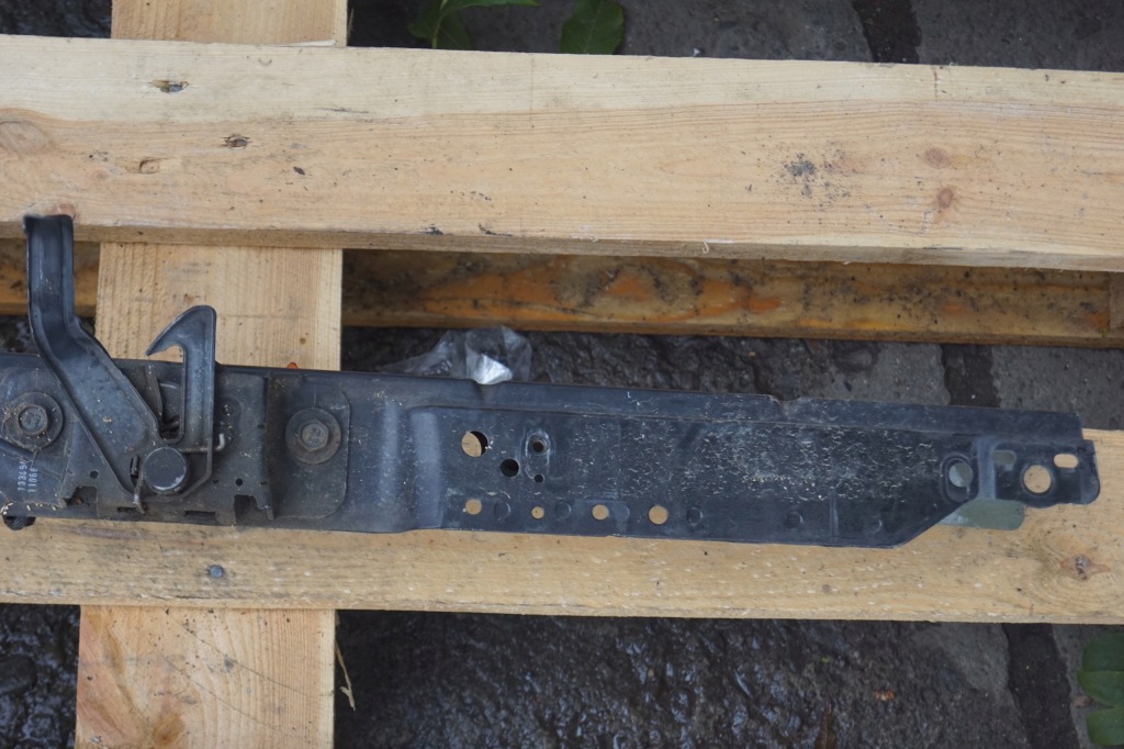 Opel astra j ремінь передній підсилювач верхній Зі Шроту