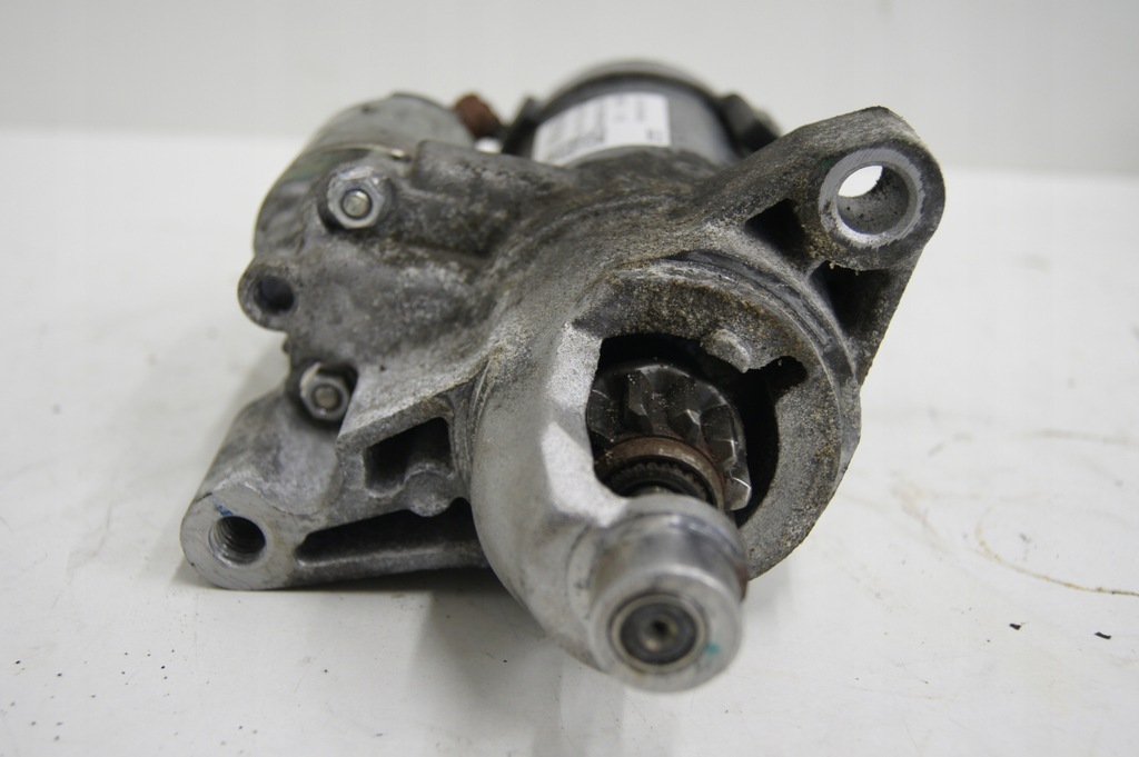 фото №5, Audi a4 b9 2.0 tdi стартер 04l911024a