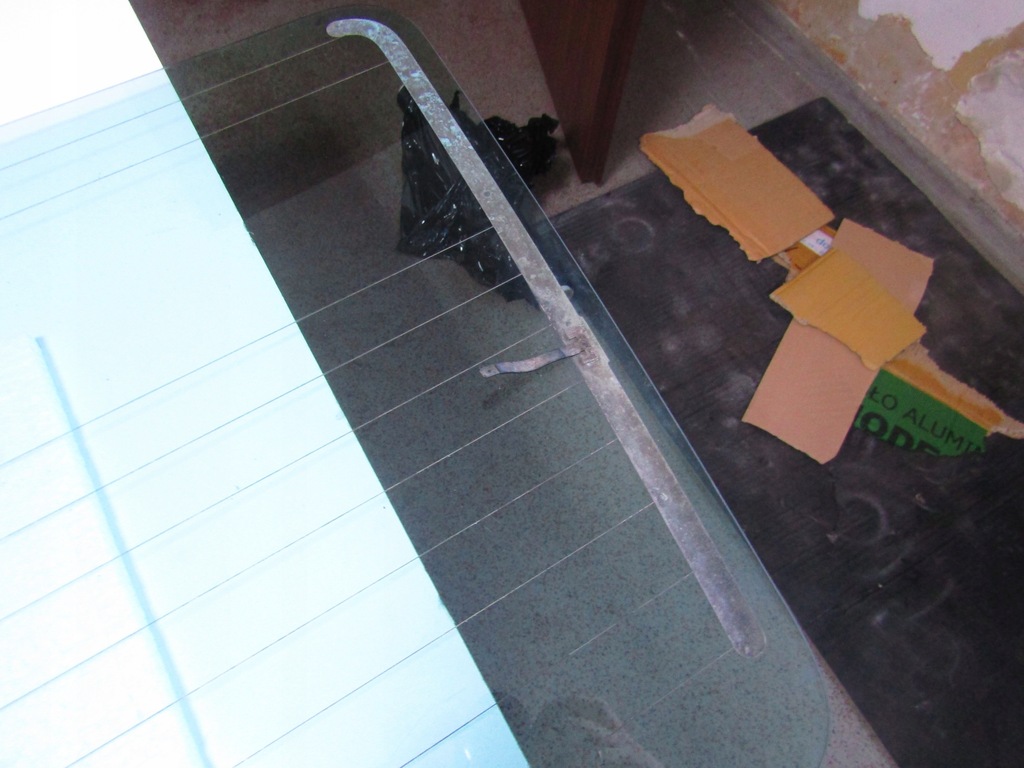 фото №3, Скло задня кришки ford transit iv 98