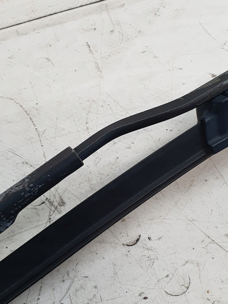 фото №12, Важіль двірники задня 80008637 nissan primera p12 liftback 03r.