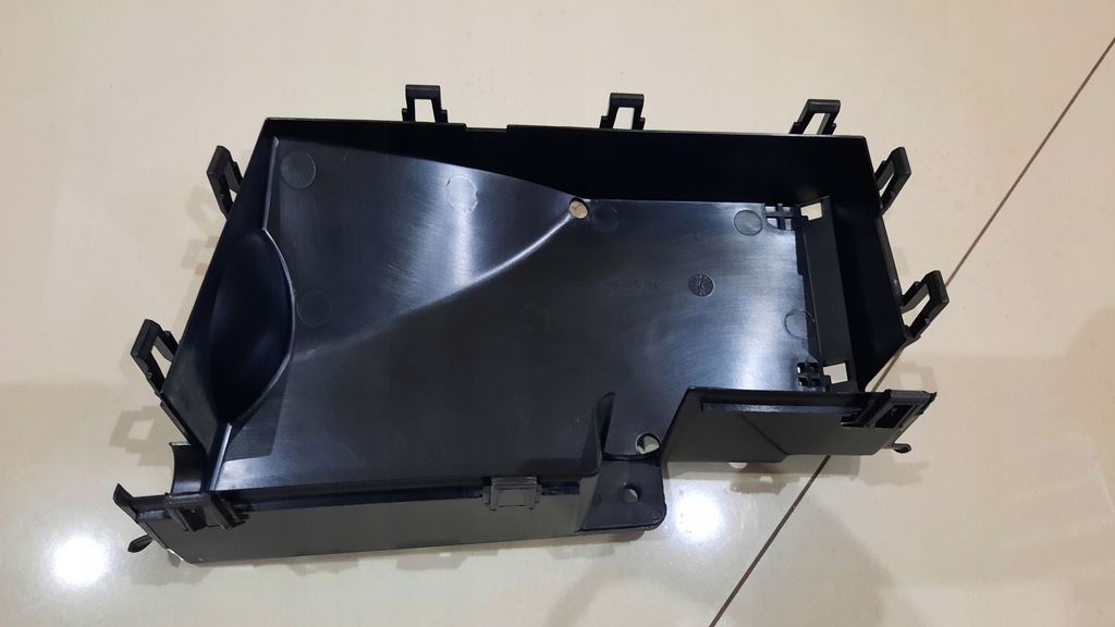 фото №1, 31337530 коробка запобіжників volvo v40 12-19r