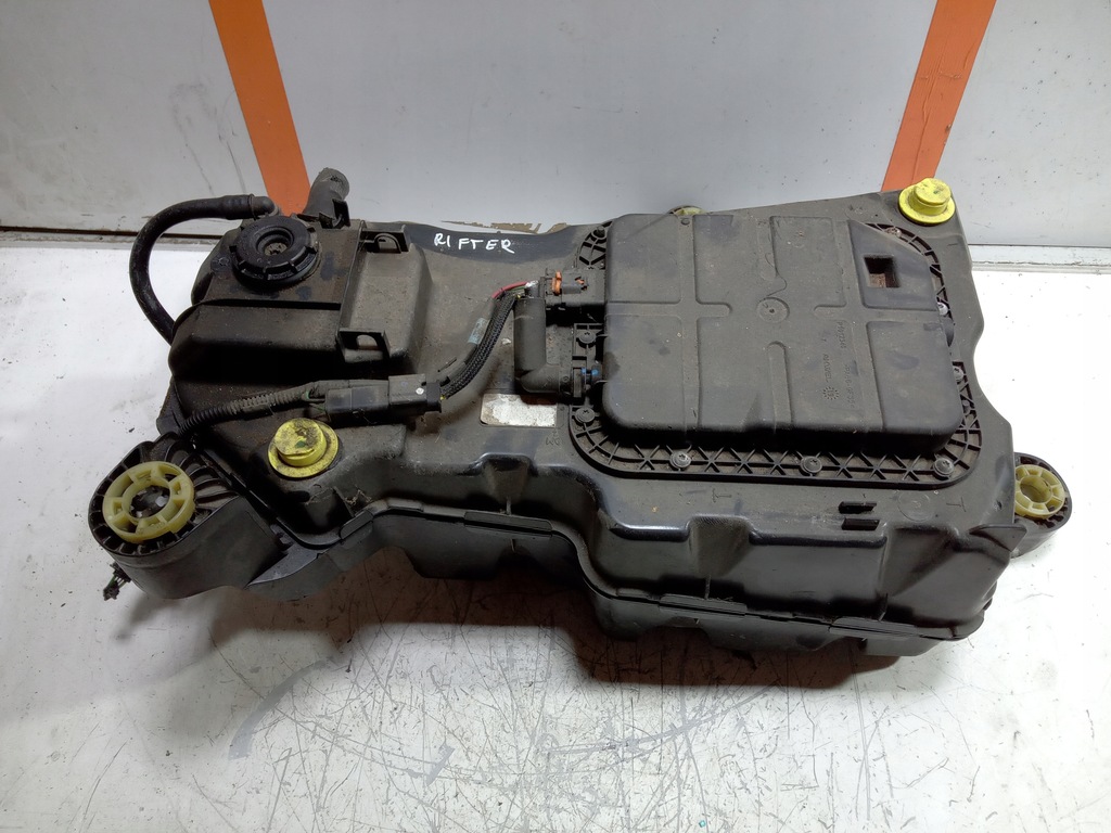 фото №1, Peugeot rifter gt-line бак adblue