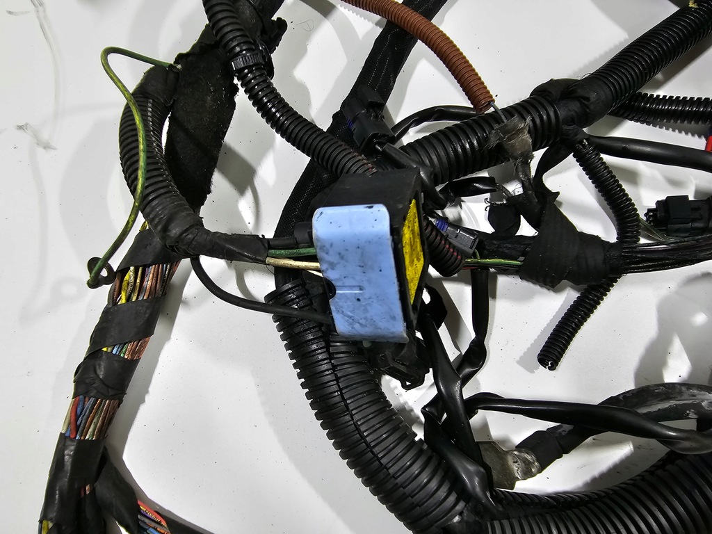 фото №6, Електропроводка двигуна 1.6 hdi berlingo iii #2551