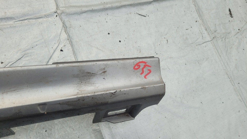 Audi a7 молдинг порог правый  порог правая  // 652 с Разборки