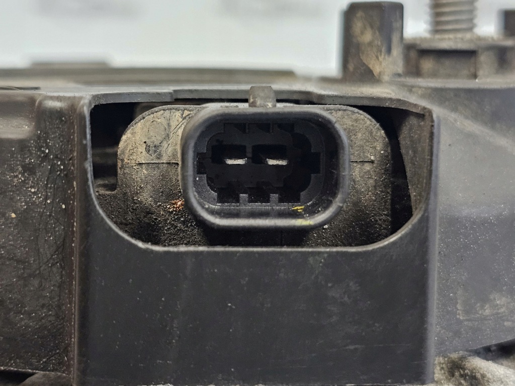 Insignia 2.0 cdti 140km 14r. a20dte генератор 13502581 tg12c052 Недорого