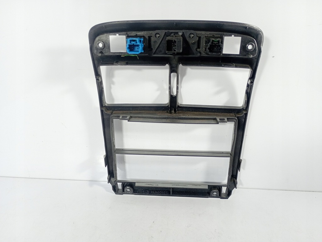 фото №4, Peugeot 307 sw 02-09 рамка корпус радио оригинальный номер 9634505077