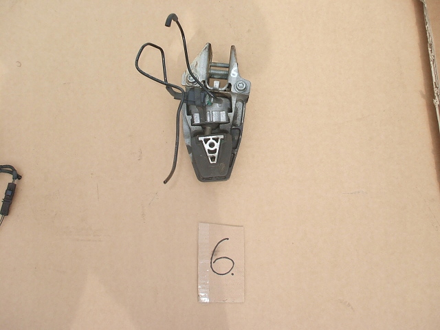 фото №8, Citroen c5 x7 iii подушка кронштейн двигателя коробки