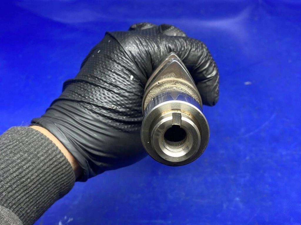 Вал распределительного вала wydehcowy audi a4 s4 b6 8e 8h 2.0 alt Киев