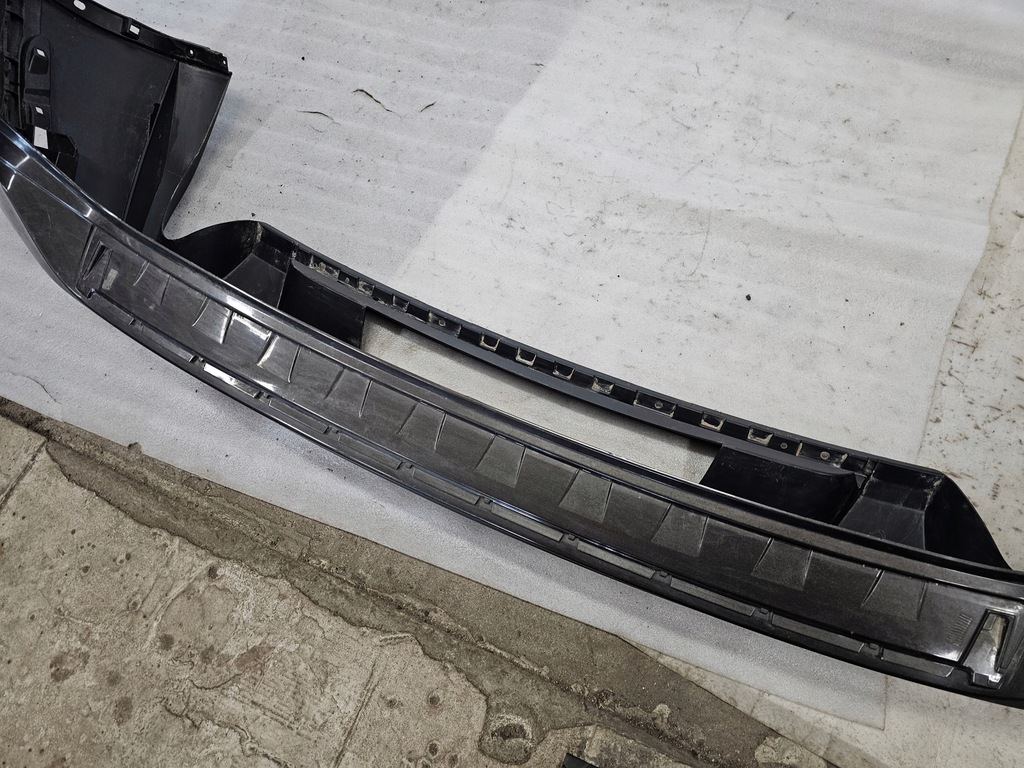 фото №11, Vw touareg ii бампер задній задня pod pdc 7p6807421f 7p6807521g