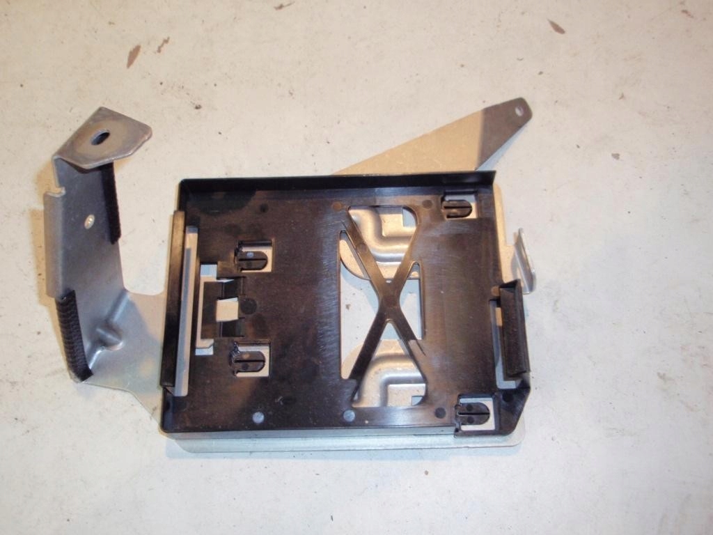 Купить Кронштейн блок управления 7p6907348 7p0907347d touareg