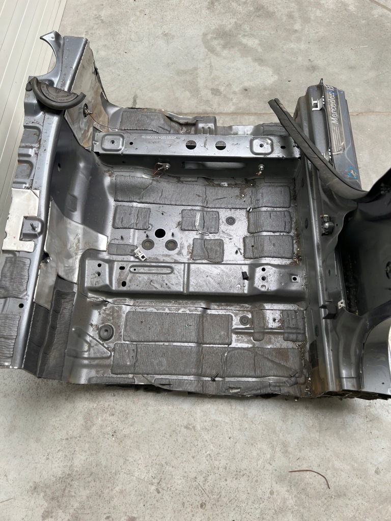 фото №7, Чверть блок двигуна середній поріг правий mercedes w213 e-klasa