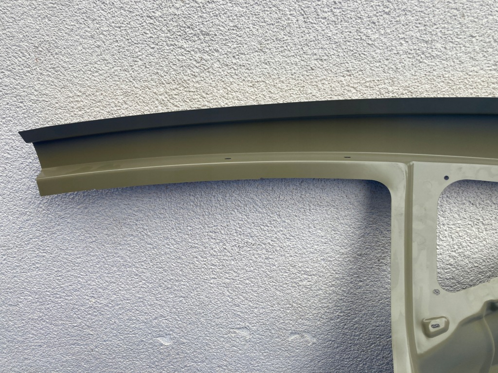 Крыло  правый  задний tesla 3 3 Цена