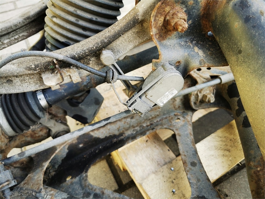 фото №8, Audi q7 4l 05-10 3.0 tdi полный подвеска задняя