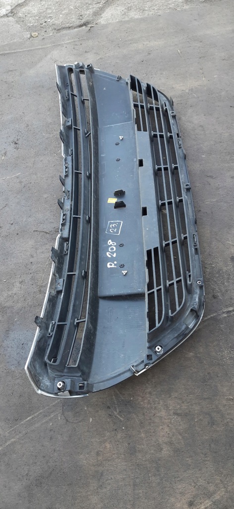 фото №9, Решётка радиатора решётка радиатора перед бампера хром lift peugeot 208 i 9810920180