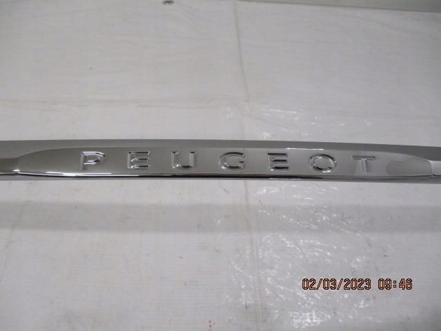 Peugeot 3008 2 хром решетка решётка бампера новый оригинальный с Разборки