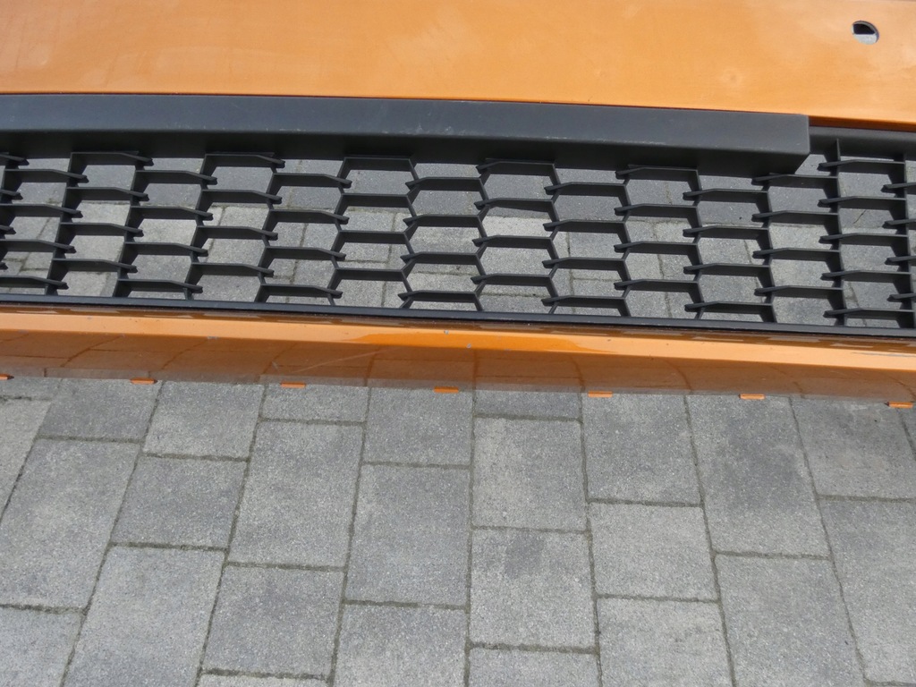 фото №10, Бампер, решётка радиатора, решётка радиатора, решётки, накладка верхний решетка skoda fabia iv